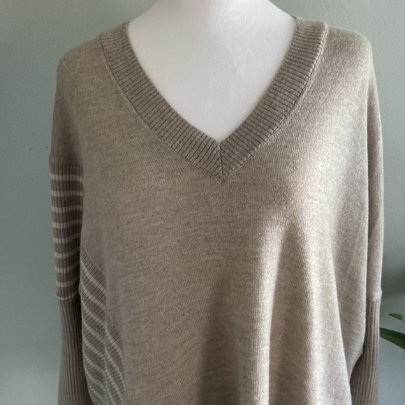 Anthropologie 27 Miles Asymmetrical Sweater Size Small - Picture 2 of 9